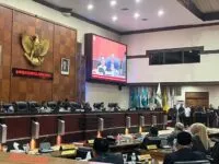 DPRA Gelar Rapat Paripurna, Bahas LKPJ Gubernur dan Serahkan Laporan Reses I Tahun 2025