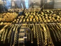 Lima Hari Berturut-turut Harga Emas Murni di Banda Aceh Berangsur Turun