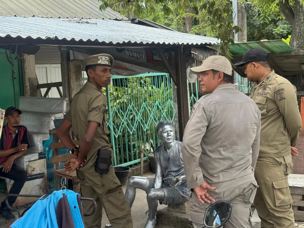 Manusia Silver Diamankan di Aceh Besar, Kasatpol PP: Khawatir Ini Potensi Ekspolitasi