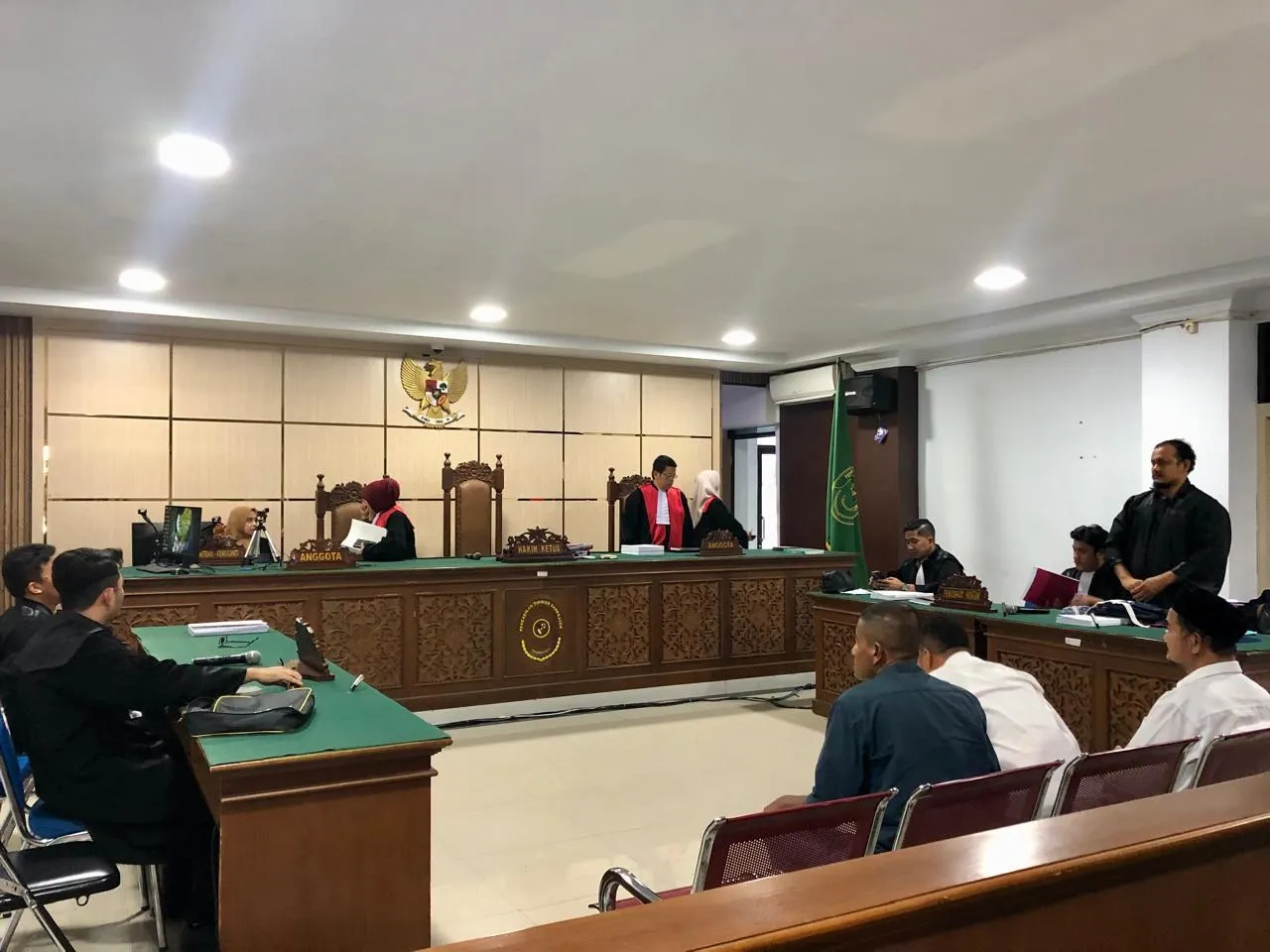 Rugikan Negara Hingga 282 Juta, Tiga Bekas Pejabat PT PSM Dituntut 5 Tahun Penjara