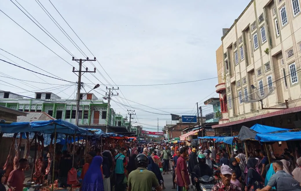Daging Rp170 Ribu, Pasar Lhoksukon Tetap Ramai