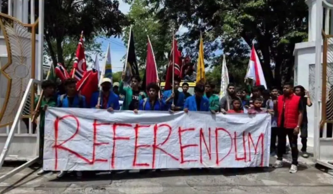 Tolak Putusan Kemendagri, Ribuan Masa Padati Kantor Gubernur Aceh