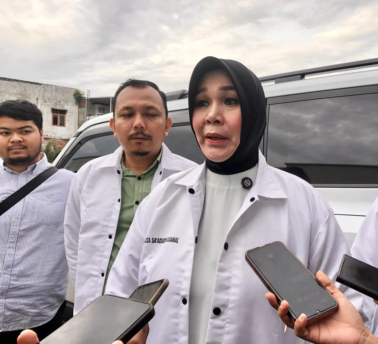 Illiza Akan Sanksi Oknum Satpol PP yang Lakukan Pungli Bagi Pedagang Kaki Lima