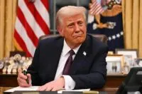 Serang Iran Tanpa Izin Kongres, Donald Trump Terancam Dimakzulkan