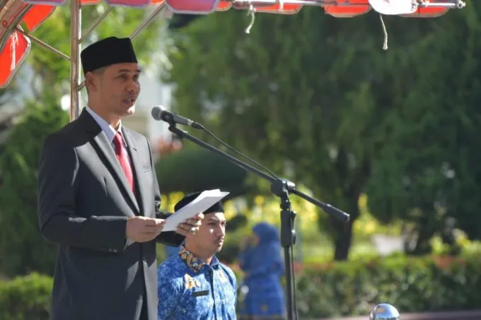 Plt. Sekda Aceh Jadi Inspektur Upacara Hari Koperasi Nasional ke-78