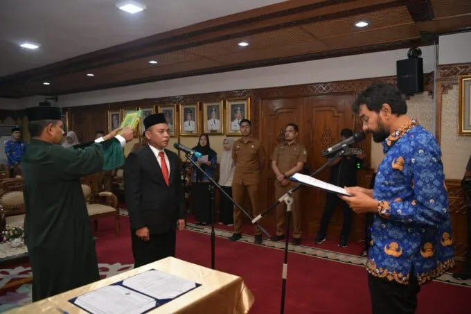 Mualem Lantik Wakil Kepala BPKS Periode 2025-2030