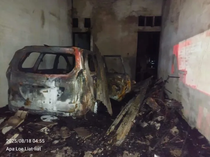 Rumah Warga di Johan Pahlawan Ludes Terbakar, Kerugian Capai Rp1 Miliar