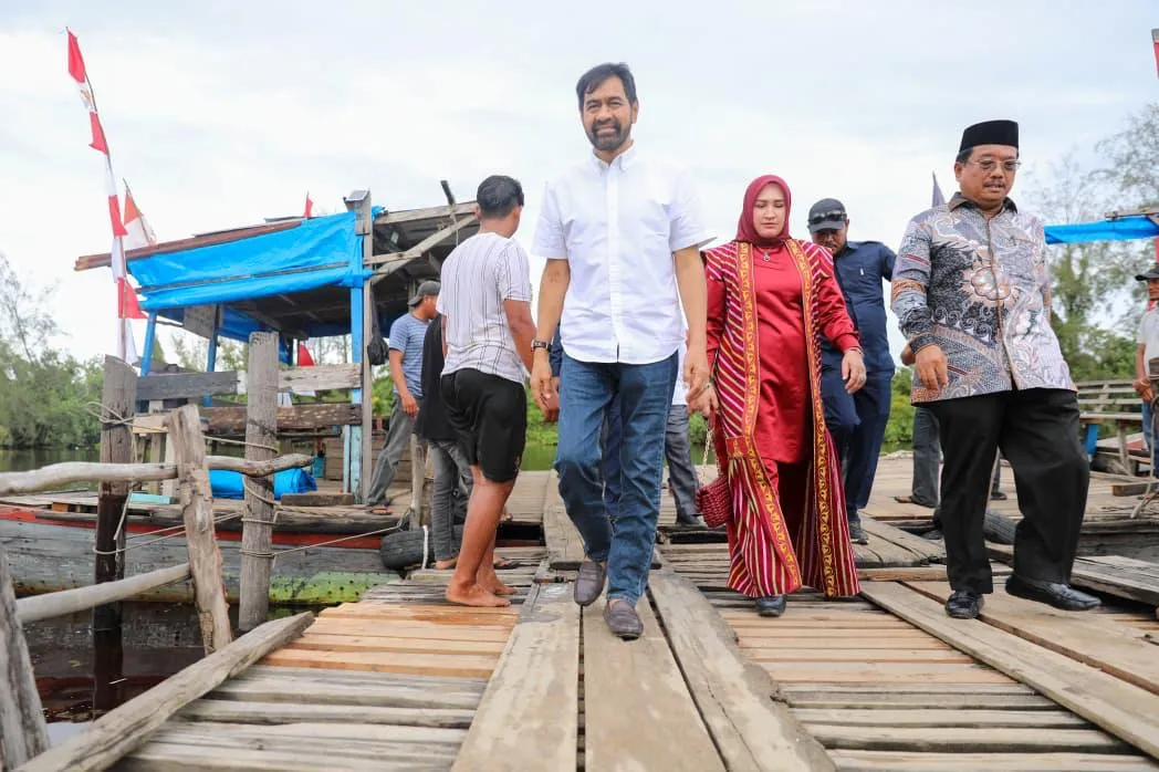 Mualem Tinjau Akses Kuala Baru di Aceh Singkil