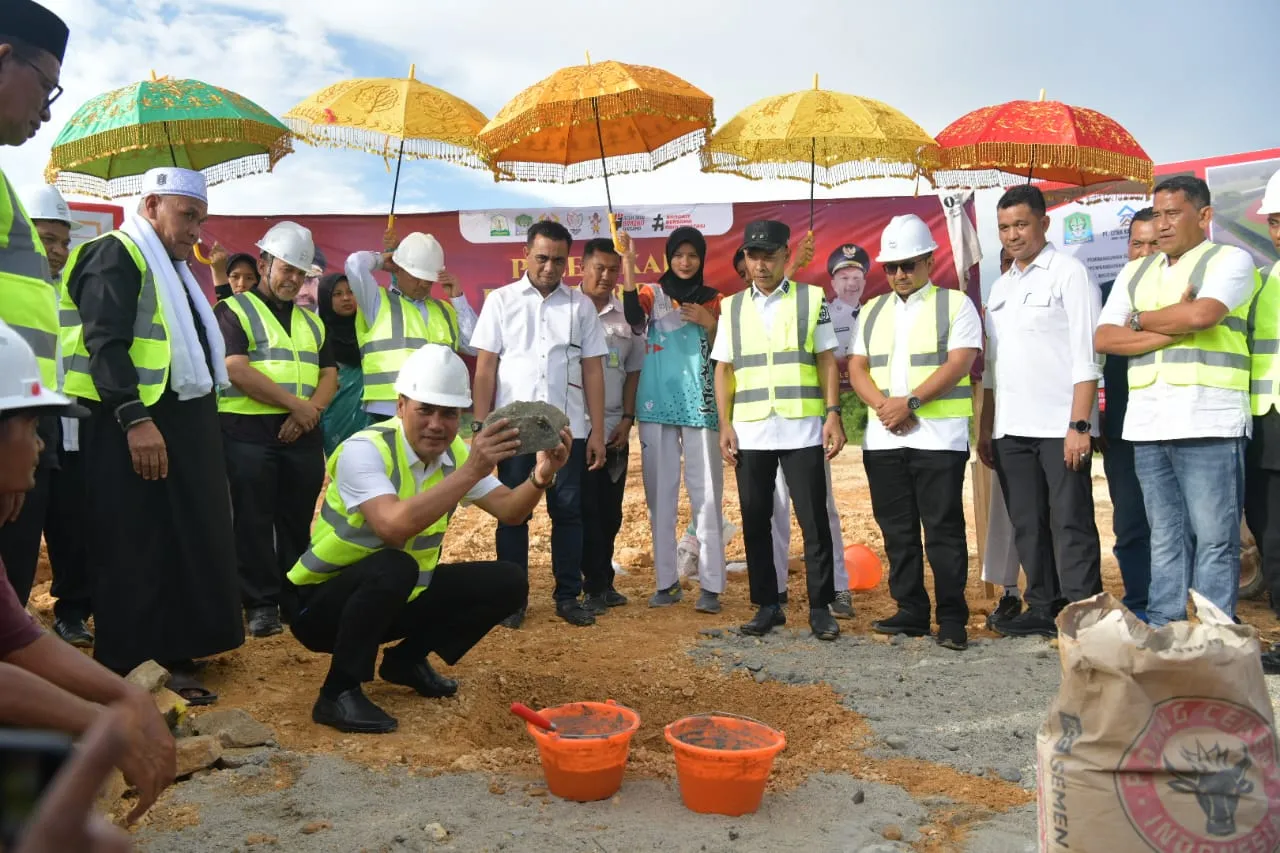 Pembangunan Stadion Aceh Jaya Salem, Pemerintah Aceh Letakkan Batu Pertama