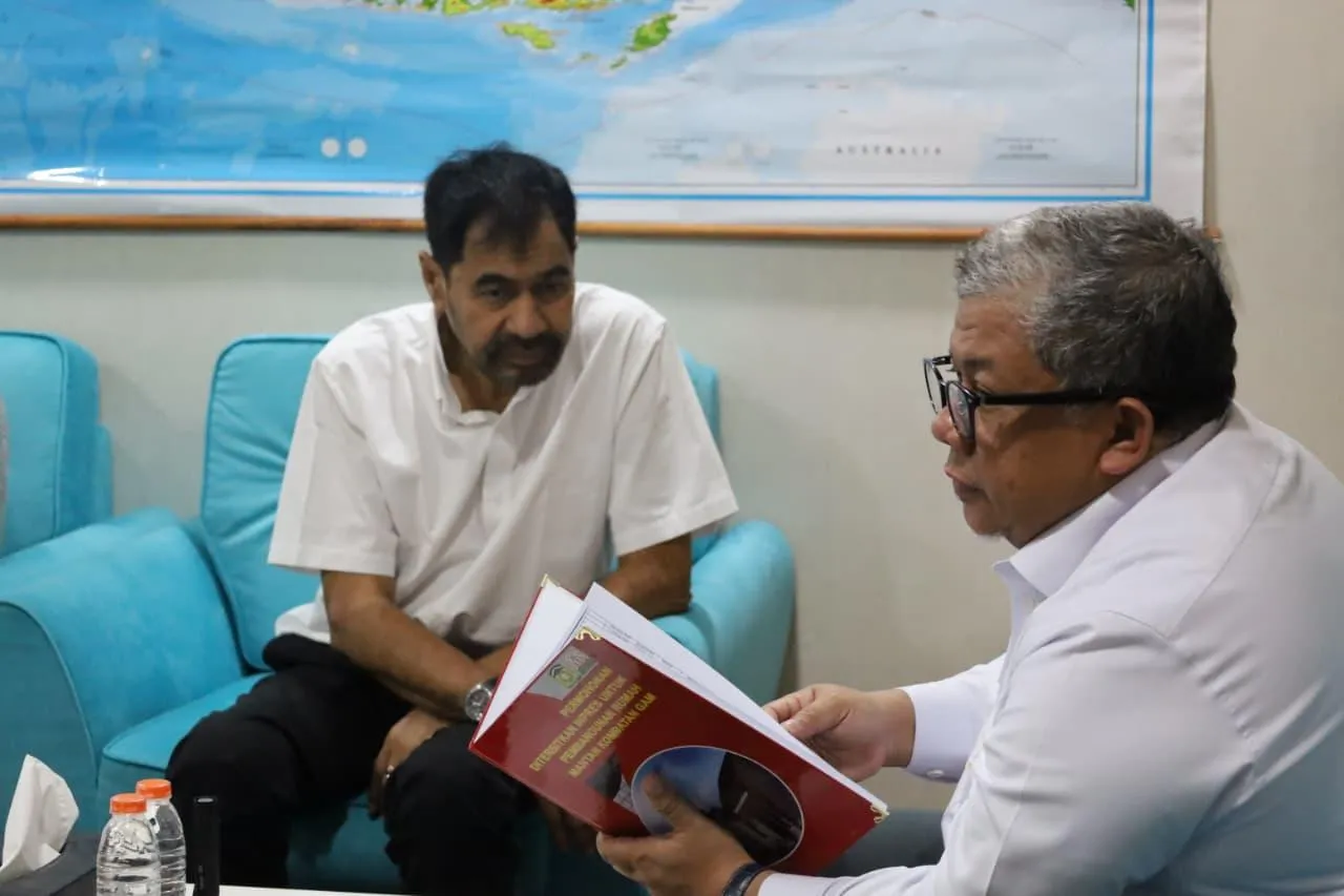 Temui Fahri Hamzah, Mualem Usulkan Inpres Rumah Mantan Kombatan GAM