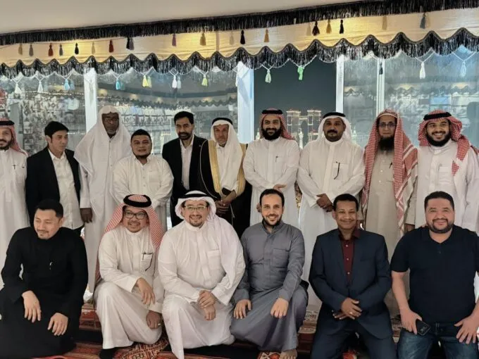 Diundang Investor Timur Tengah, Mualem Paparkan Peluang Investasi di Aceh