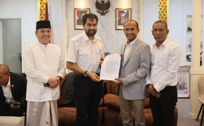 Mualem Tunjuk Muhammad MTA sebagai Jubir Pemerintah Aceh
