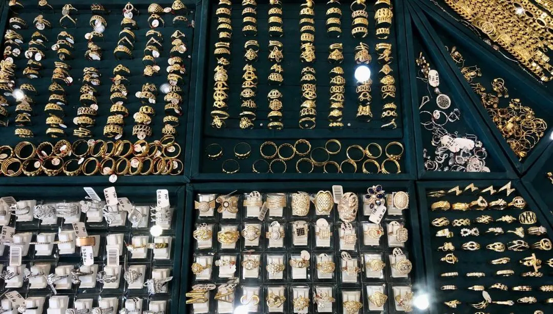 Harga Emas di Banda Aceh Makin Berkilau