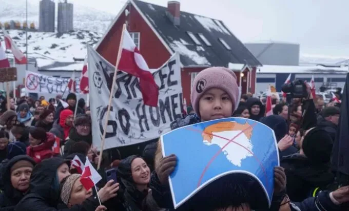 Trump Ancam Tarif 10% ke Sekutu Eropa Gegara Greenland