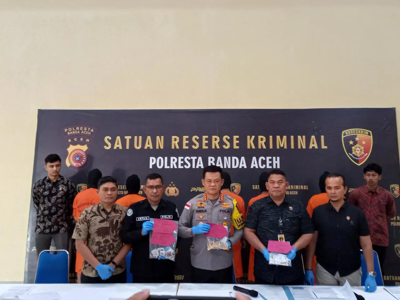 Terungkap, Kasus Dugaan Penipuan Toko Emas di Lambaro Makan 85 Korban