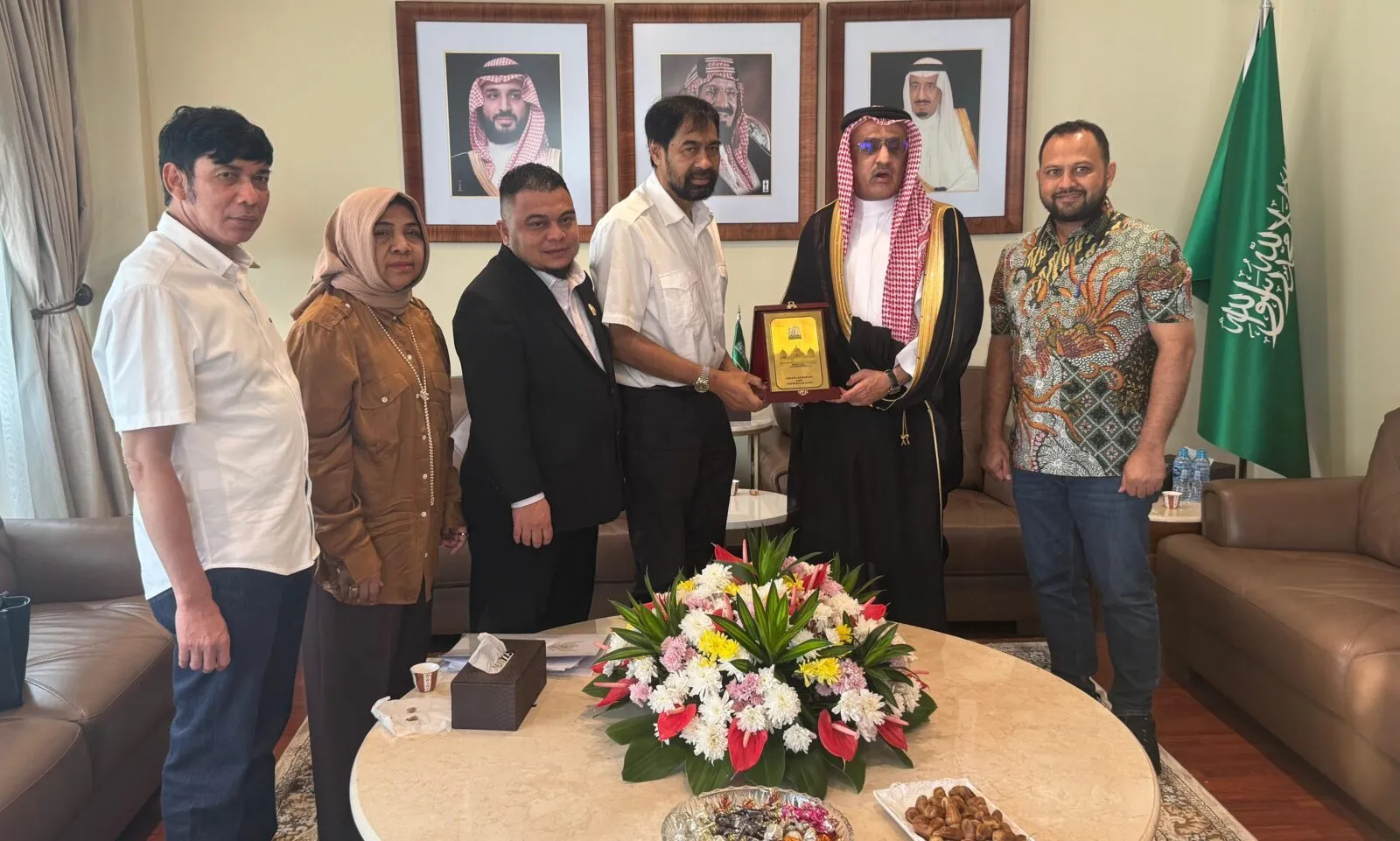 Ikut Kembangkan Pendidikan Aceh, Mualem Ucapkan Terimakasih kepada Arab Saudi