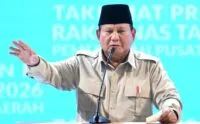 Prabowo Minta Pindad Rancang Mobil Khusus untuk Sapa Warga