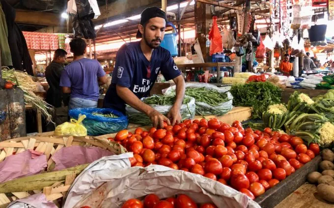 Dua Pekan Pasokan Seret, Harga Tomat Naik Tajam di Aceh