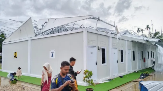 Pasca Angin Kencang di Langkahan, Pemerintah Jamin Seluruh Huntara Diperbaiki