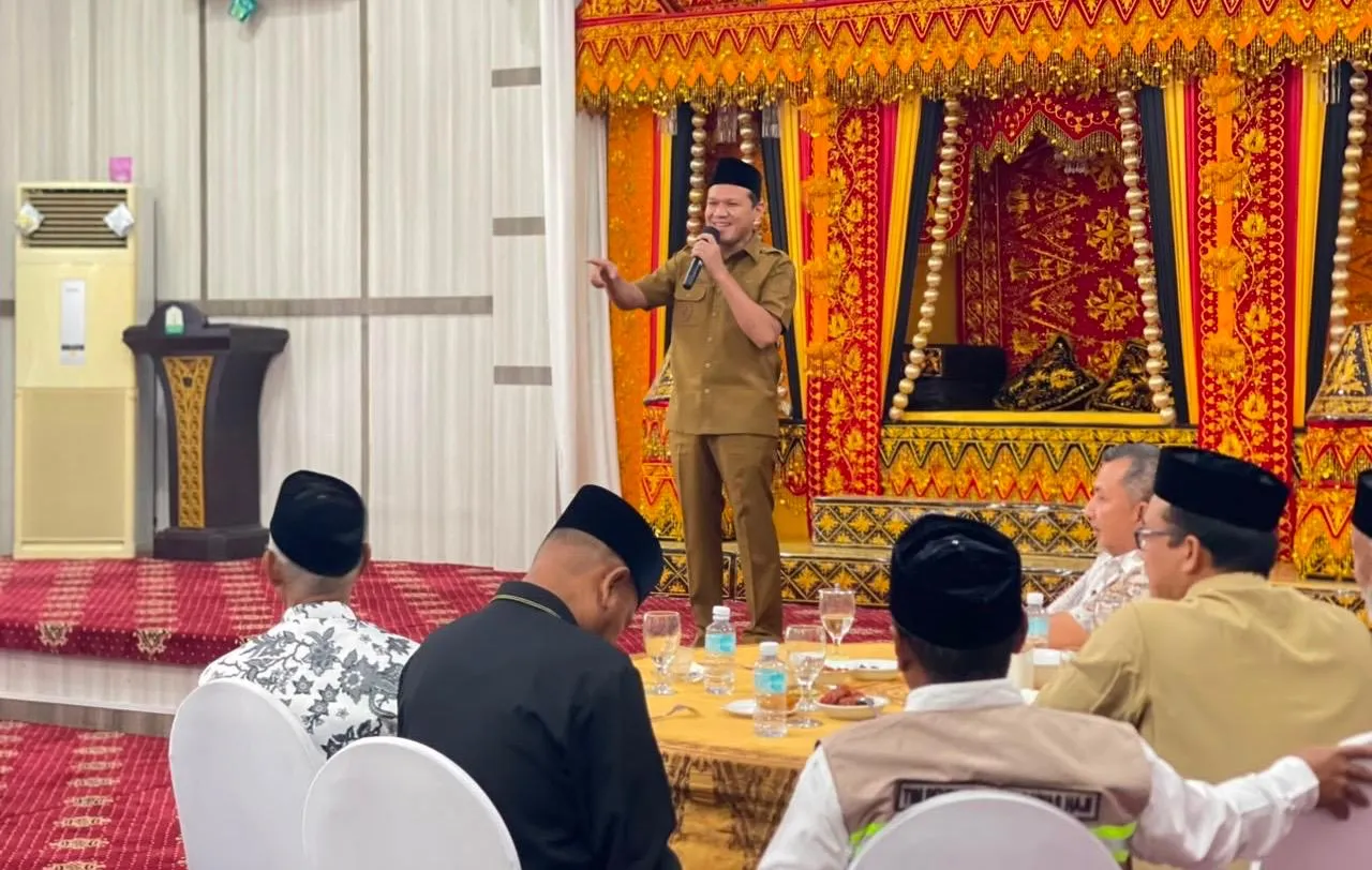 Pelayanan Jamaah Haji Aceh Bejalan Baik, Dek Fadh Apresiasi Tim PPHD