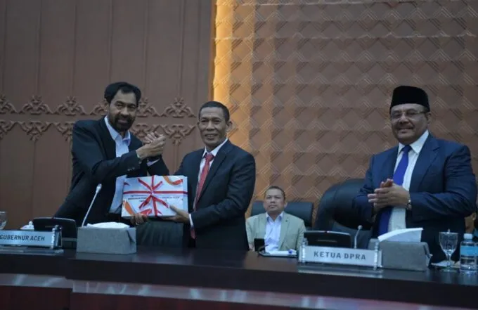 Gubernur Aceh Sampaikan Raqan Pertanggungjawaban Pelaksanaan APBA 2025 ke DPRA