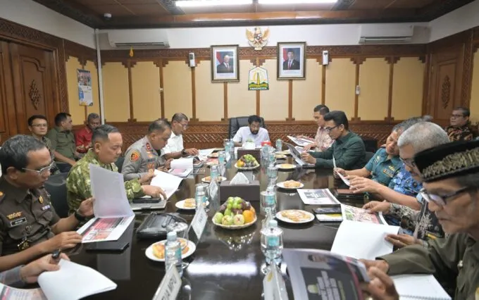 Mualem Ungkap Berbagai Persoalan Krusial Aceh, dari Tambang Ilegal Hingga LGBT