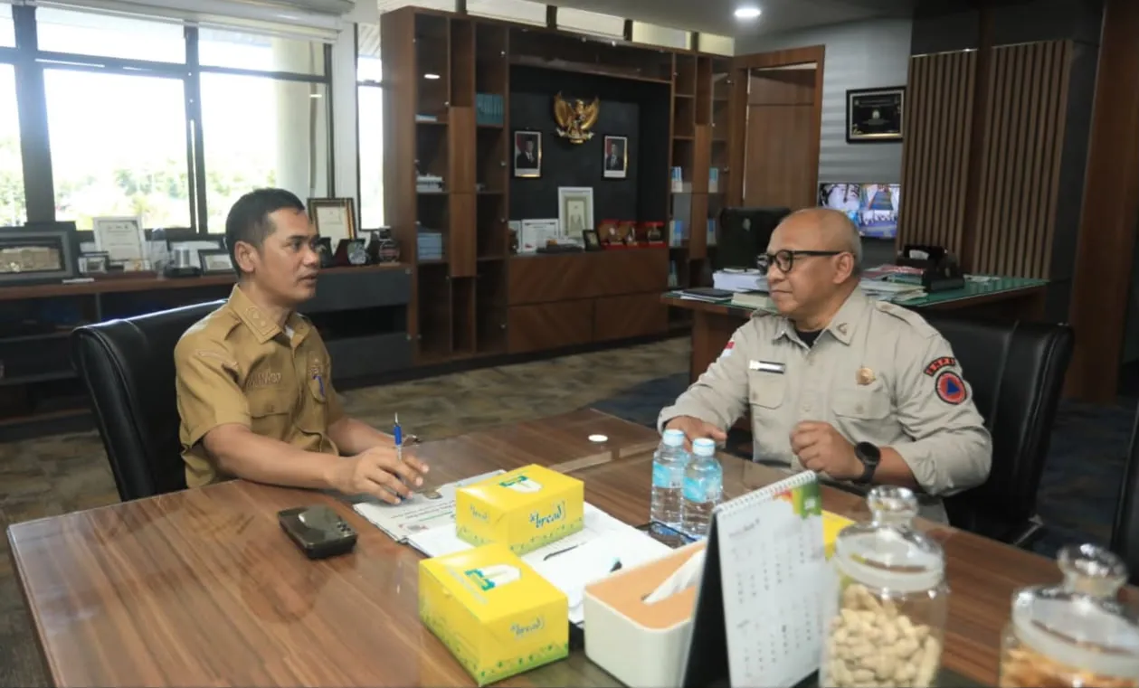 Siswa Seberangi Sungai di Atas Tali, Pemerintah Aceh Desak BNPB Bangun Jembatan