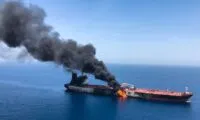 Kapal UEA Diserang Rudal di Selat Hormuz, Iran Bahas Syarat Pembukaan Jalur