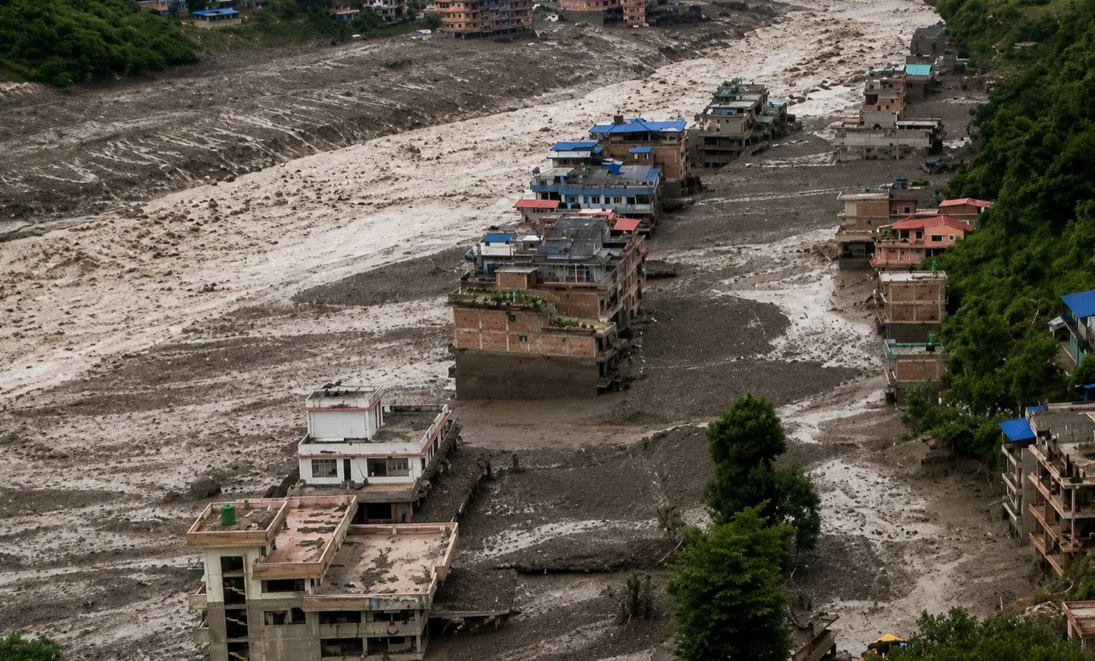 Banjir Bandang Nepal Tewaskan 157 Orang, 403 Hilang