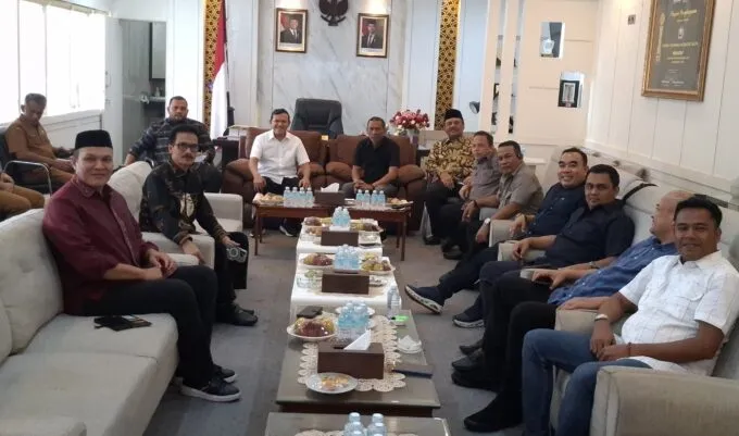 Pemerintah Aceh dan DPRA Bahas Perkembangan Perubahan UUPA