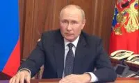 Putin Bantah Rusia Dalangi Demonstrasi Rusuh di Eropa